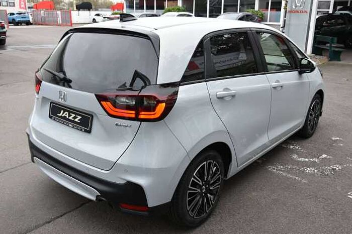 Honda Jazz 1.5 i-MMD Hybrid Advance�sofort verfügbar�