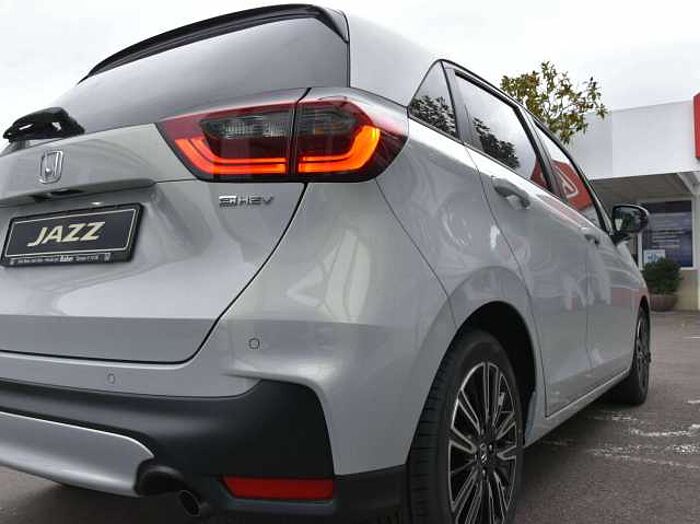 Honda Jazz 1.5 i-MMD Hybrid Advance�sofort verfügbar�