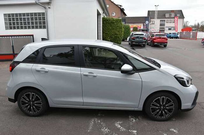 Honda Jazz 1.5 i-MMD Hybrid Advance�sofort verfügbar�