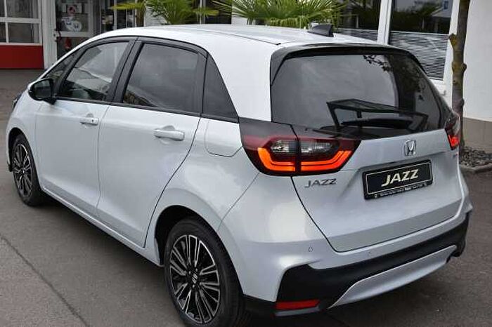 Honda Jazz 1.5 i-MMD Hybrid Advance�sofort verfügbar�
