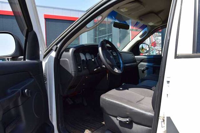 Dodge RAM Ram 2500 Crew Cab Long Bed **Höhergelegt**