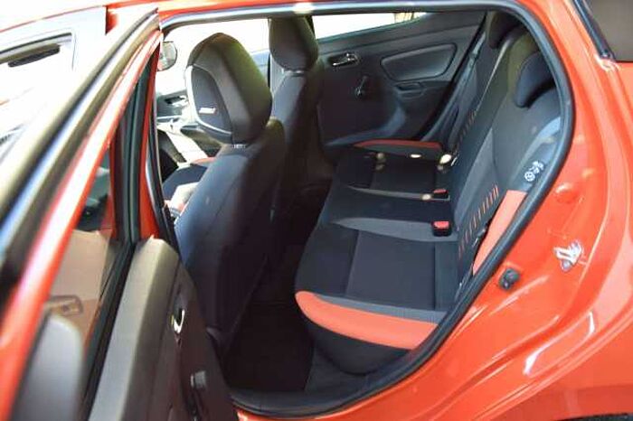 Nissan Micra Acenta