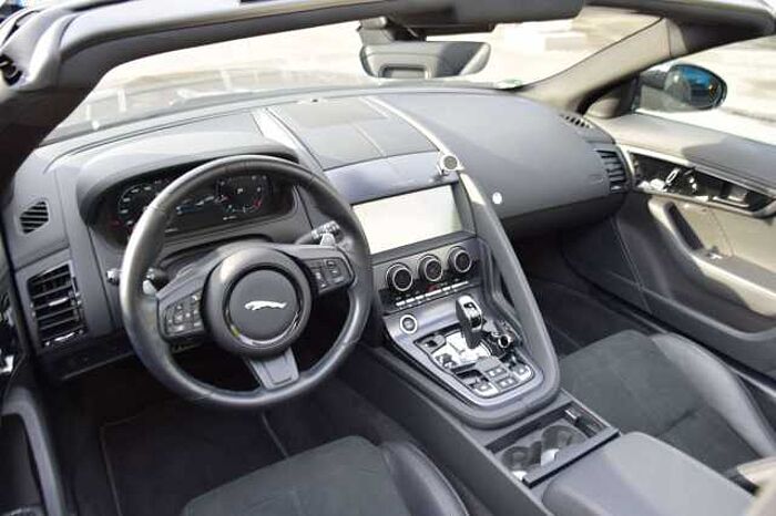 Jaguar F-Type R-Dynamic